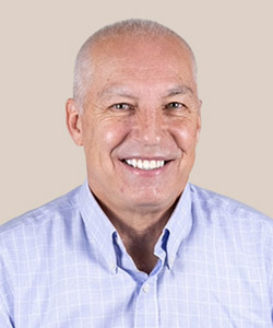 Meet Curtis Saunders, LCSW at Gold Counseling in Riverdale, UT Meet Curtis Saunders, LCSW at Gold Counseling in Riverdale, UT