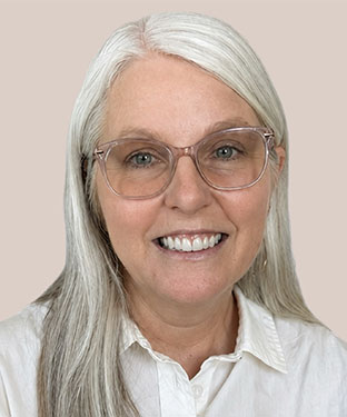 Meet ANGIE JOHNSON, MFTi, at Gold Counseling in Draper, UT