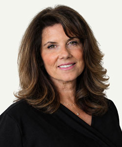 Meet Susan Allart, CSW at Gold Counseling in Kaysville, UT